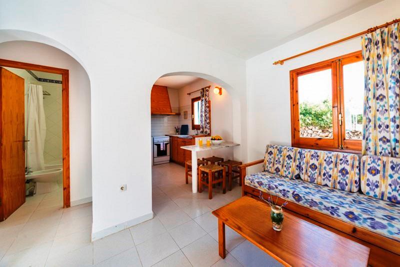 Casas Menorquinas Apartment Cala Blanca  Ngoại thất bức ảnh